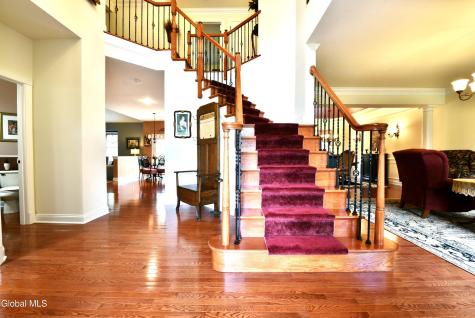 14 Foxhound Circle Mechanicville NY 12118