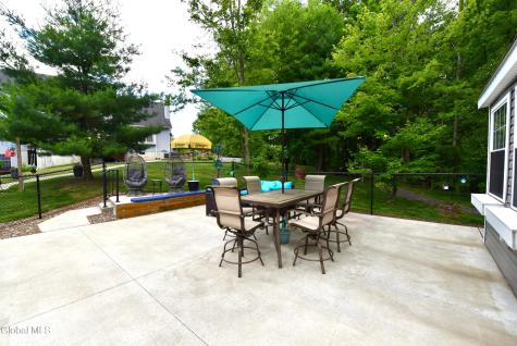 14 Foxhound Circle Mechanicville NY 12118