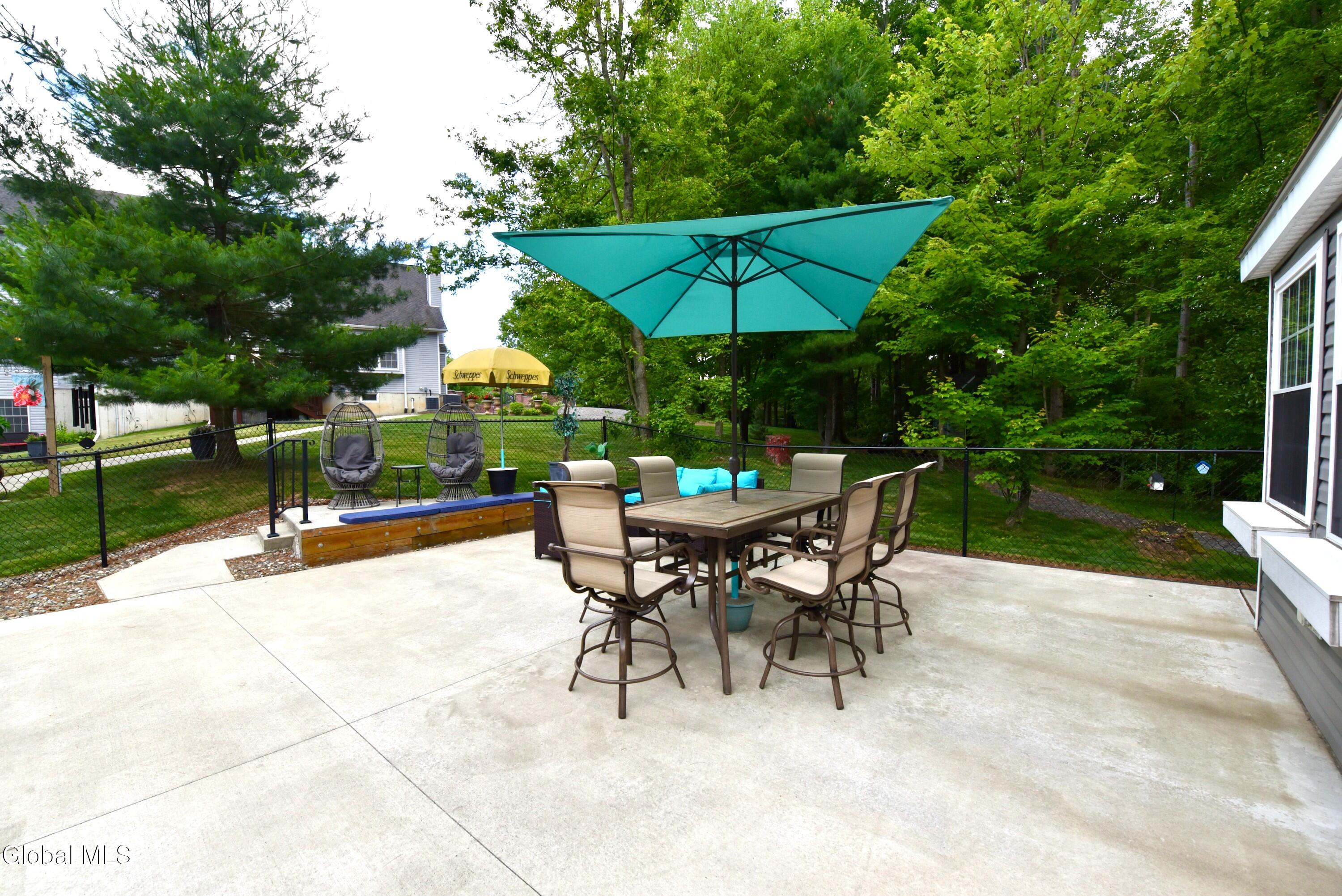 14 Foxhound Circle Mechanicville NY 12118