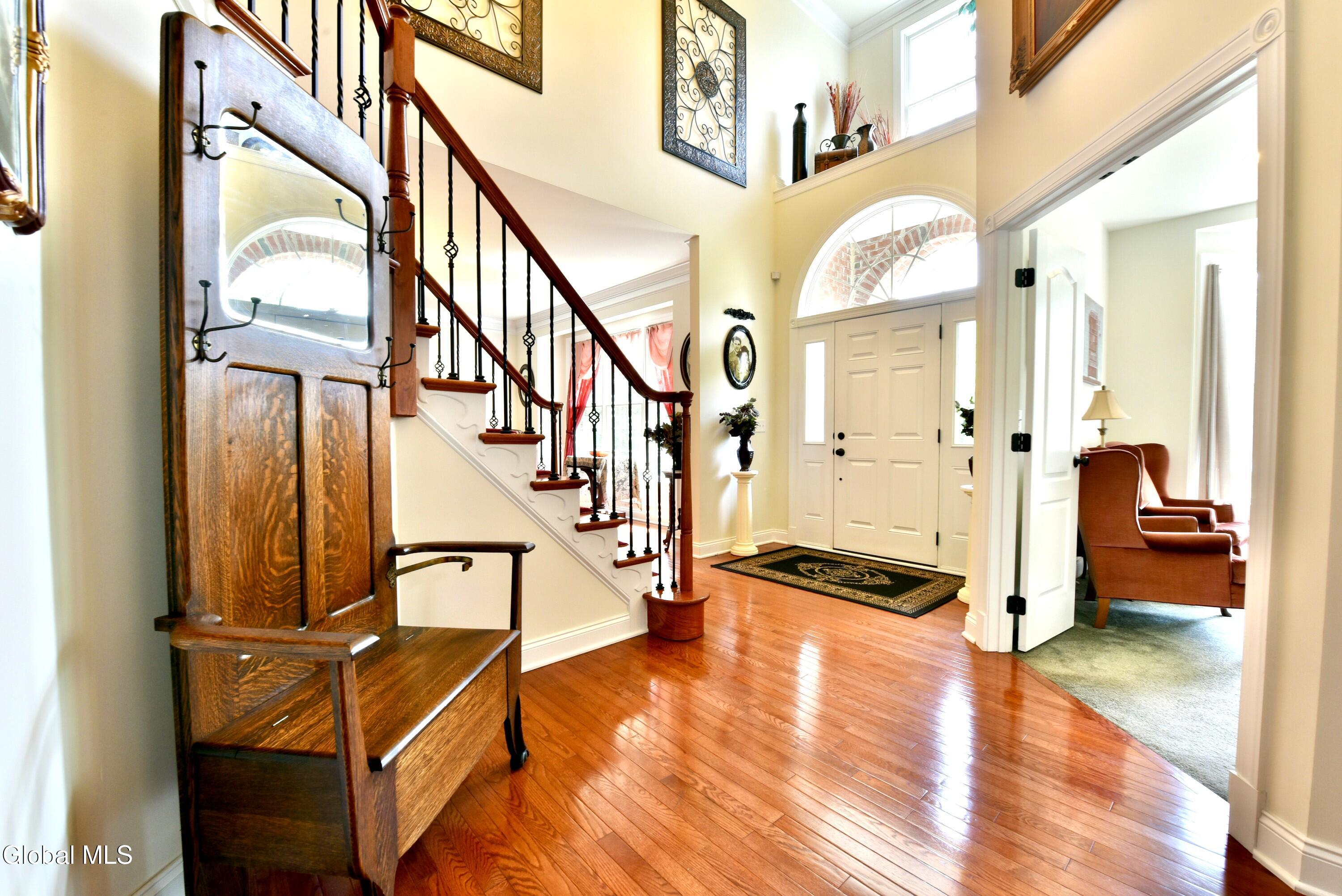 14 Foxhound Circle Mechanicville NY 12118