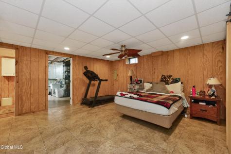 16 Glenview Drive Scotia NY 12302