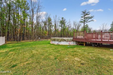 16 Glenview Drive Scotia NY 12302