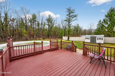 16 Glenview Drive Scotia NY 12302