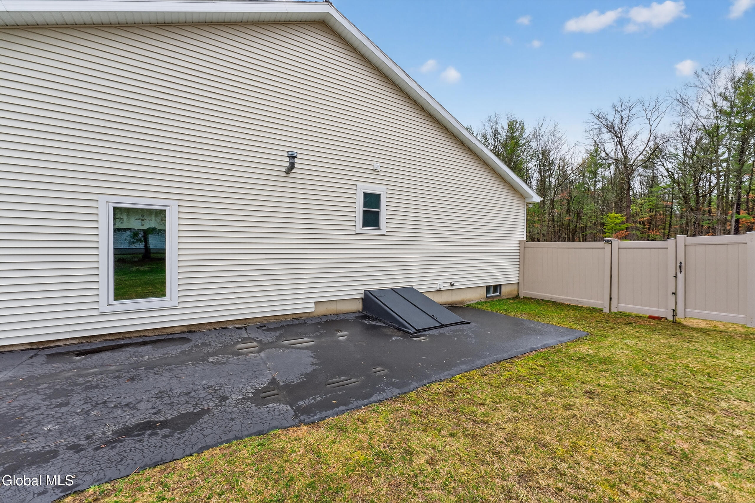 16 Glenview Drive Scotia NY 12302