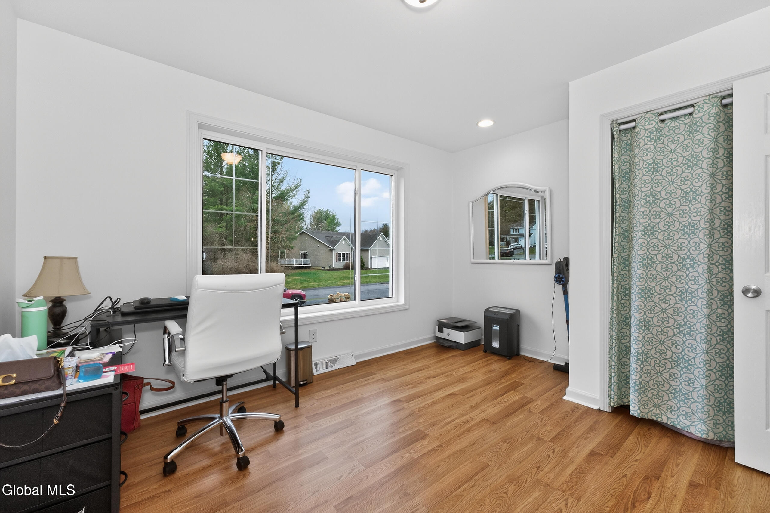 16 Glenview Drive Scotia NY 12302