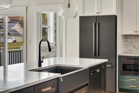 6 Essie Lane Troy NY 12180