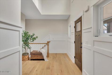 6 Essie Lane Troy NY 12180