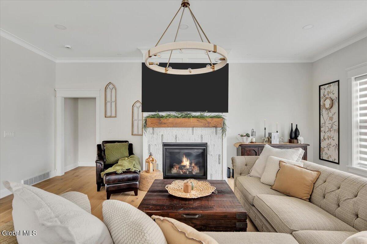 6 Essie Lane Troy NY 12180