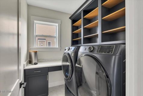 6 Essie Lane Troy NY 12180