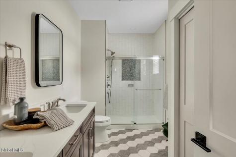 6 Essie Lane Troy NY 12180