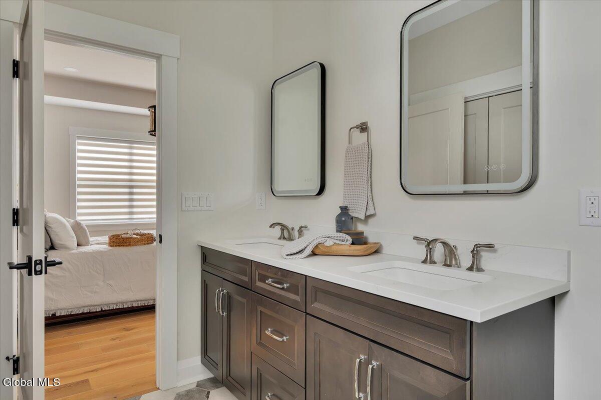 6 Essie Lane Troy NY 12180