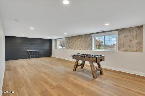 6 Essie Lane Troy NY 12180