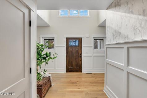 6 Essie Lane Troy NY 12180