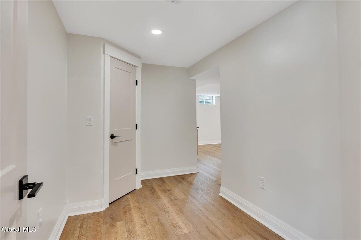 6 Essie Lane Troy NY 12180