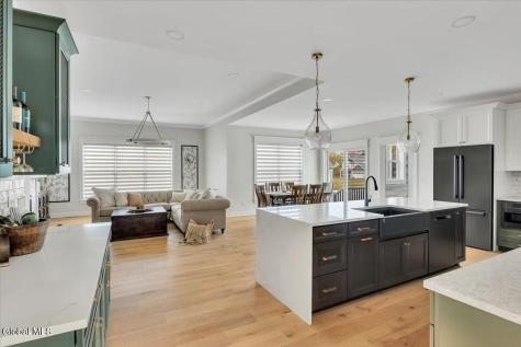 6 Essie Lane Troy NY 12180