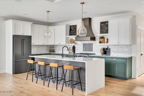 6 Essie Lane Troy NY 12180