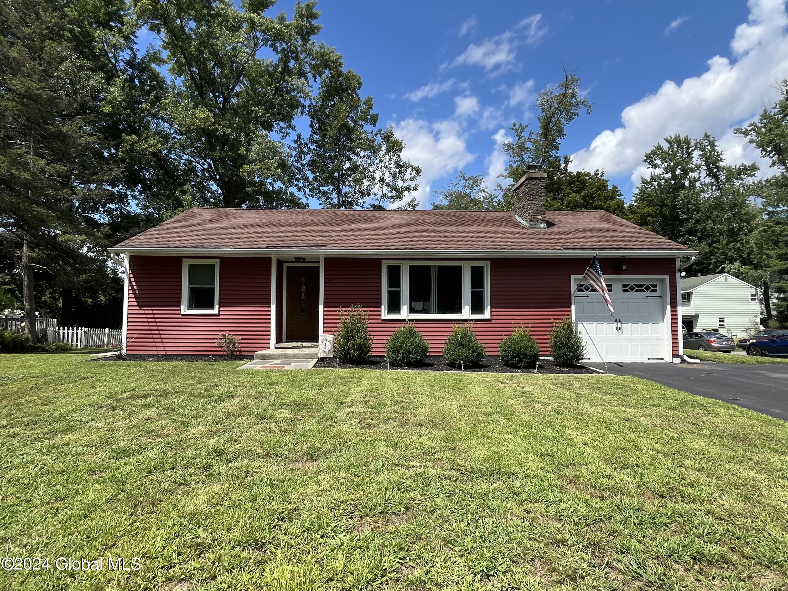 27 Springfield Avenue East Greenbush NY 12061