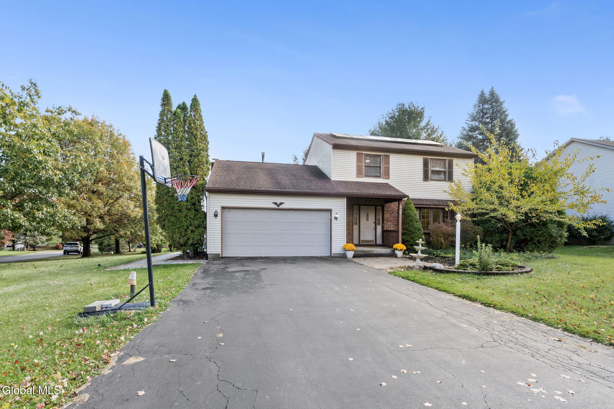 1424 Orlyn Drive Niskayuna NY 12309