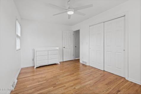 1424 Orlyn Drive Niskayuna NY 12309