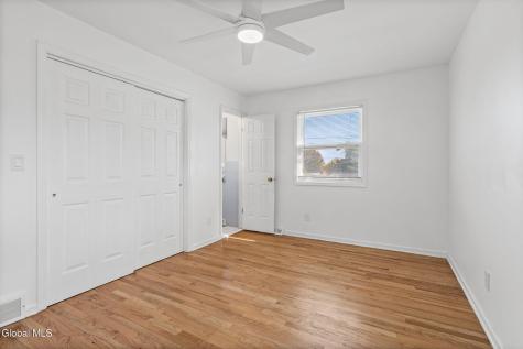 1424 Orlyn Drive Niskayuna NY 12309