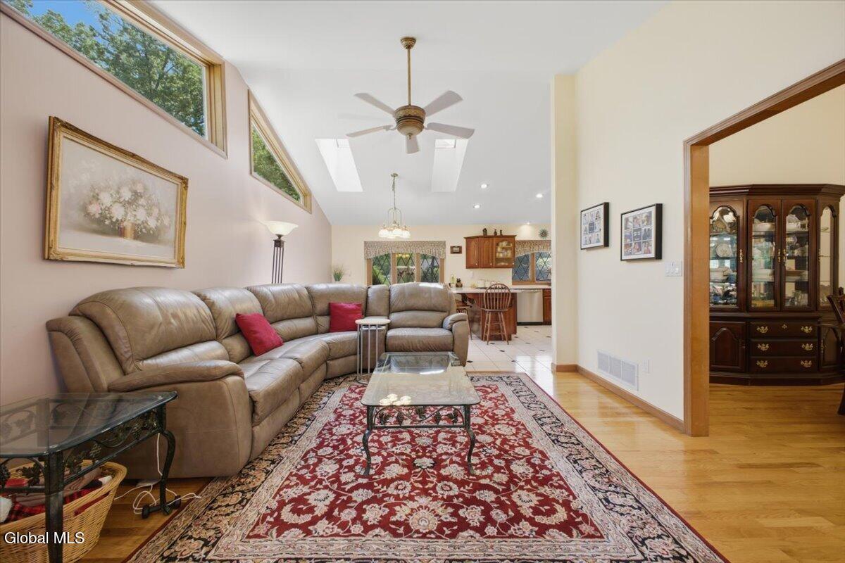 14 Cathedral Court Clifton Park NY 12065