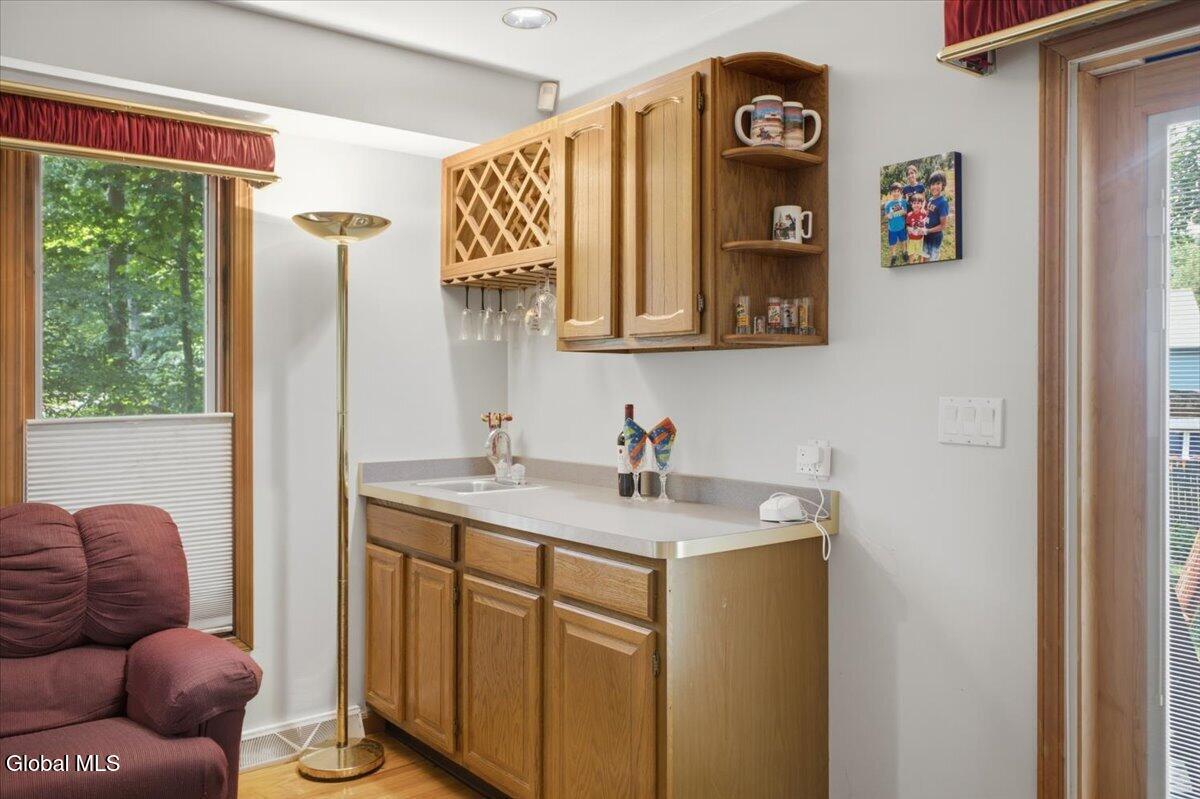 14 Cathedral Court Clifton Park NY 12065