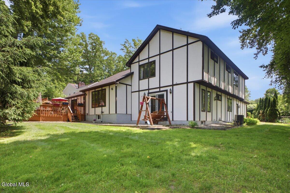 14 Cathedral Court Clifton Park NY 12065