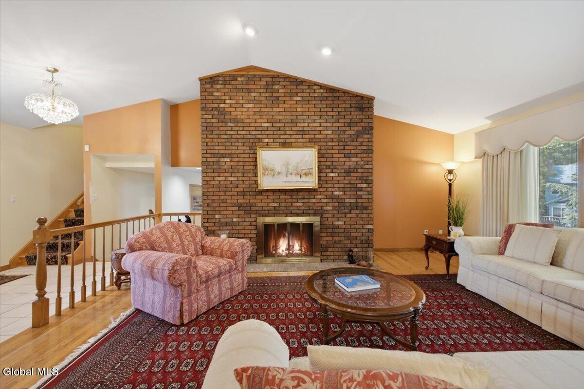 14 Cathedral Court Clifton Park NY 12065
