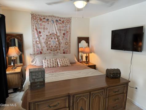 6 Feeder Bend Glens Falls NY 12801