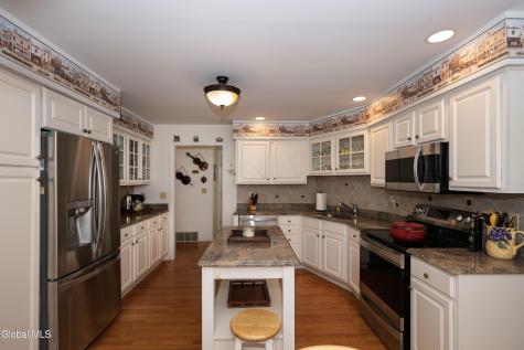 106 Chelsea Drive Saratoga Springs NY 12866