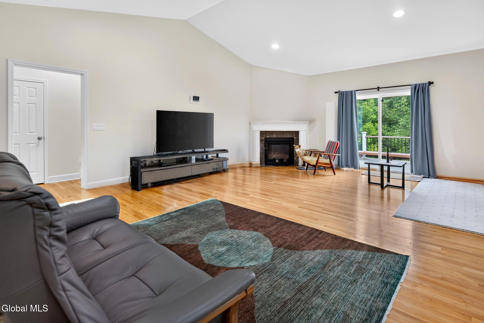 3 Sutton Drive Cohoes NY 12047