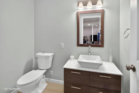 3 Sutton Drive Cohoes NY 12047