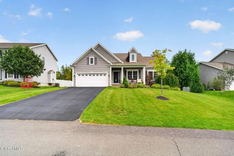3 Sutton Drive Cohoes NY 12047