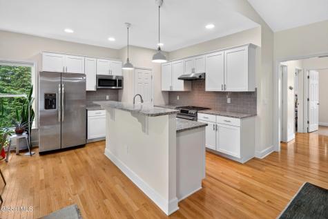 3 Sutton Drive Cohoes NY 12047