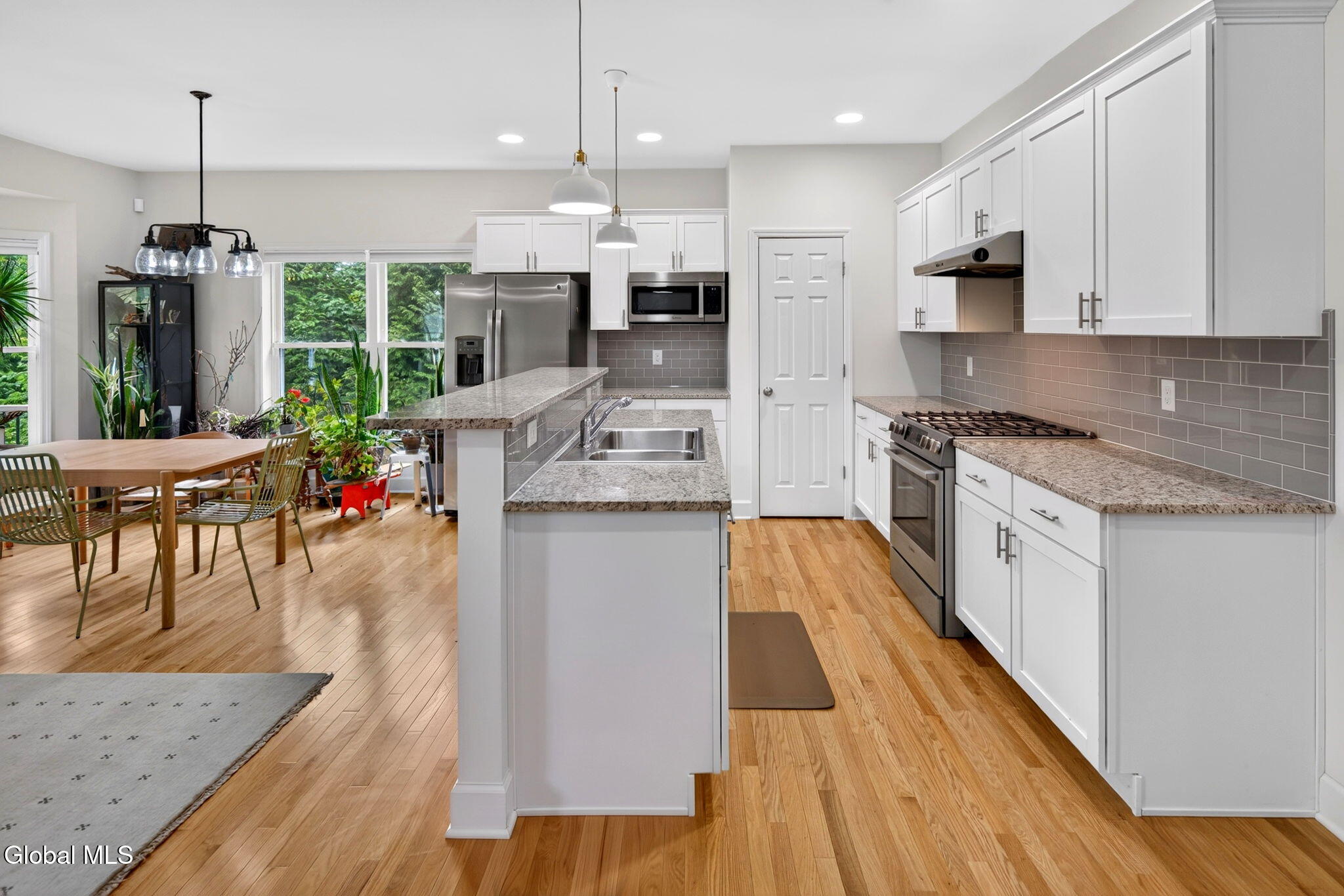 3 Sutton Drive Cohoes NY 12047
