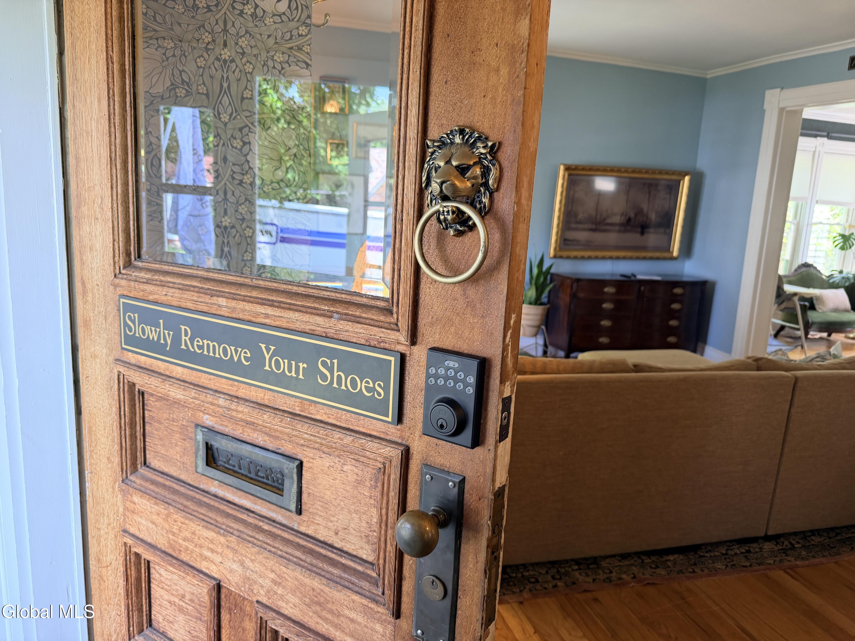 8 Alder Avenue Troy NY 12180