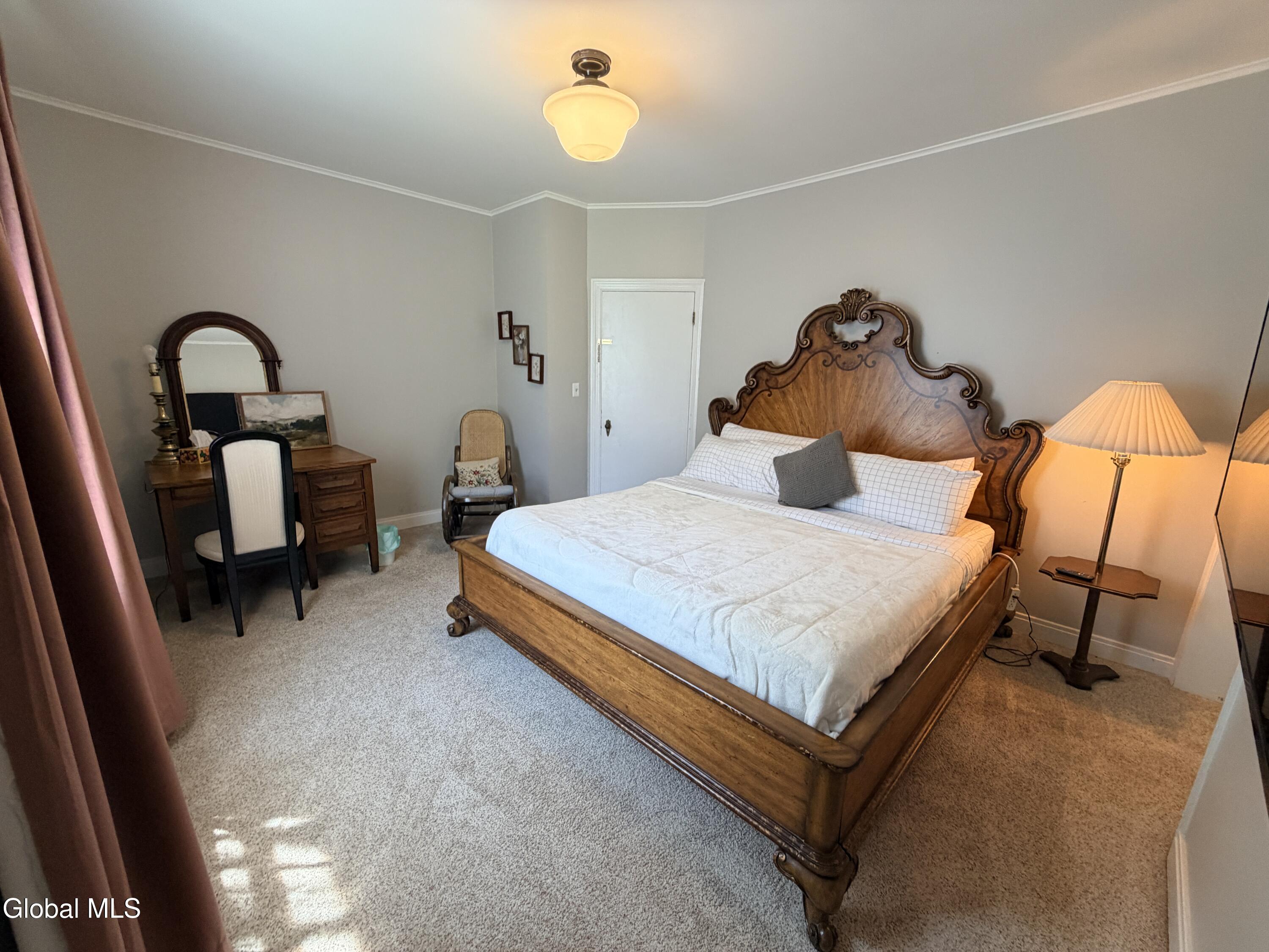 8 Alder Avenue Troy NY 12180