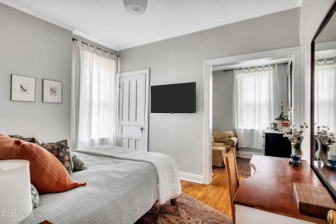 8 Alder Avenue Troy NY 12180