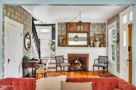 8 Alder Avenue Troy NY 12180