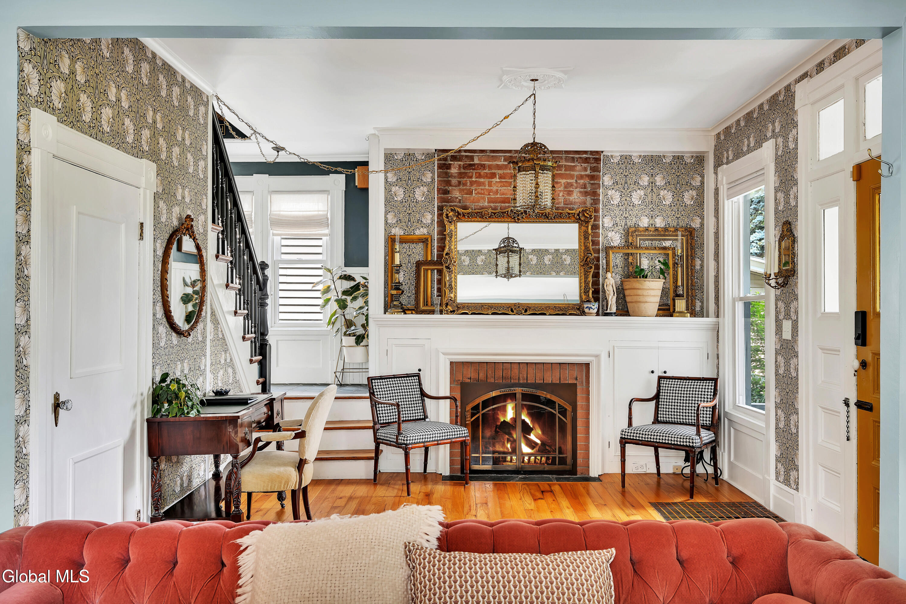 8 Alder Avenue Troy NY 12180