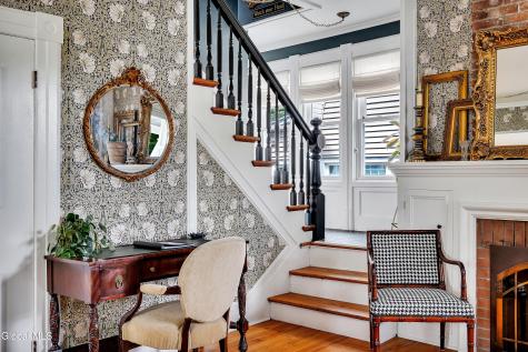 8 Alder Avenue Troy NY 12180