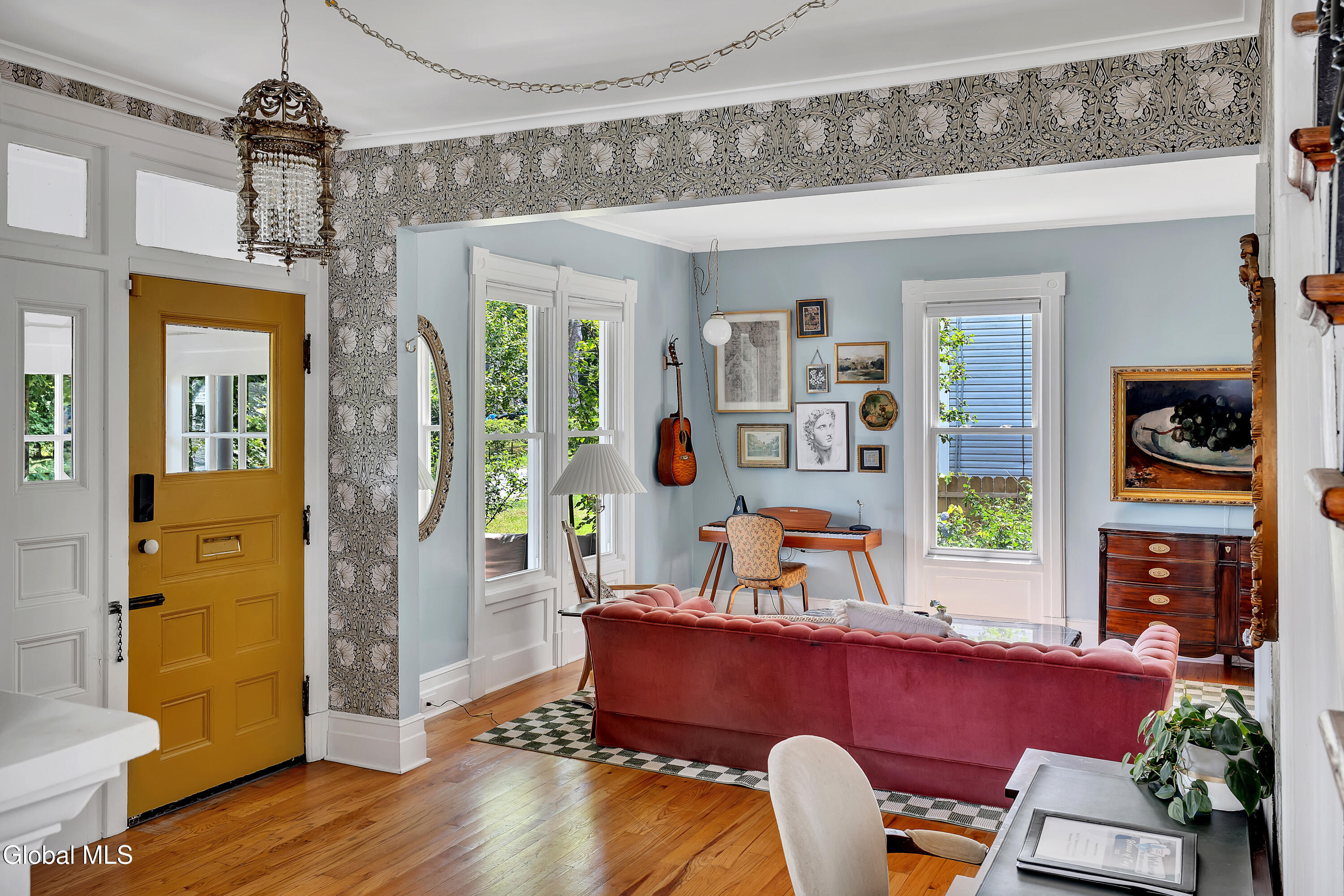 8 Alder Avenue Troy NY 12180
