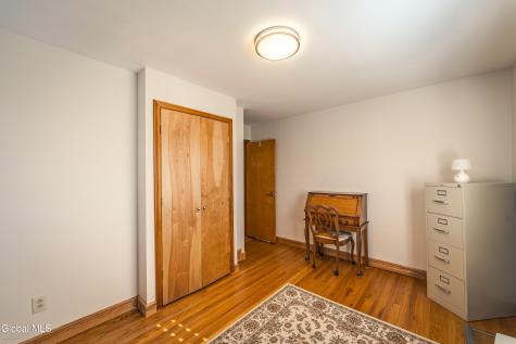 25 Columbia Street Amsterdam NY 12010