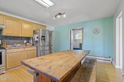 127 Langley Road Amsterdam NY 12010