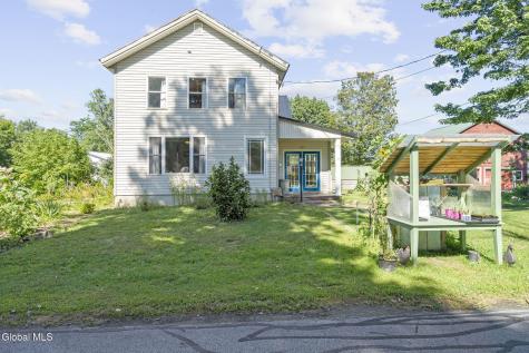 127 Langley Road Amsterdam NY 12010