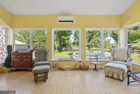 127 Langley Road Amsterdam NY 12010