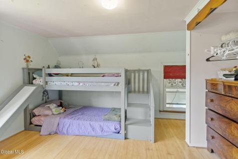 127 Langley Road Amsterdam NY 12010