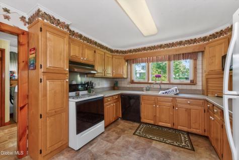 12 Boardman Street Whitehall NY 12887