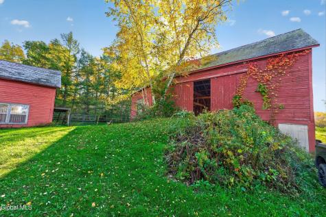 1048 County Road 59 Cambridge NY 12816