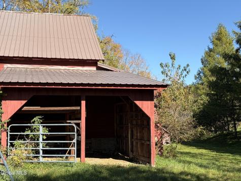 1048 County Road 59 Cambridge NY 12816